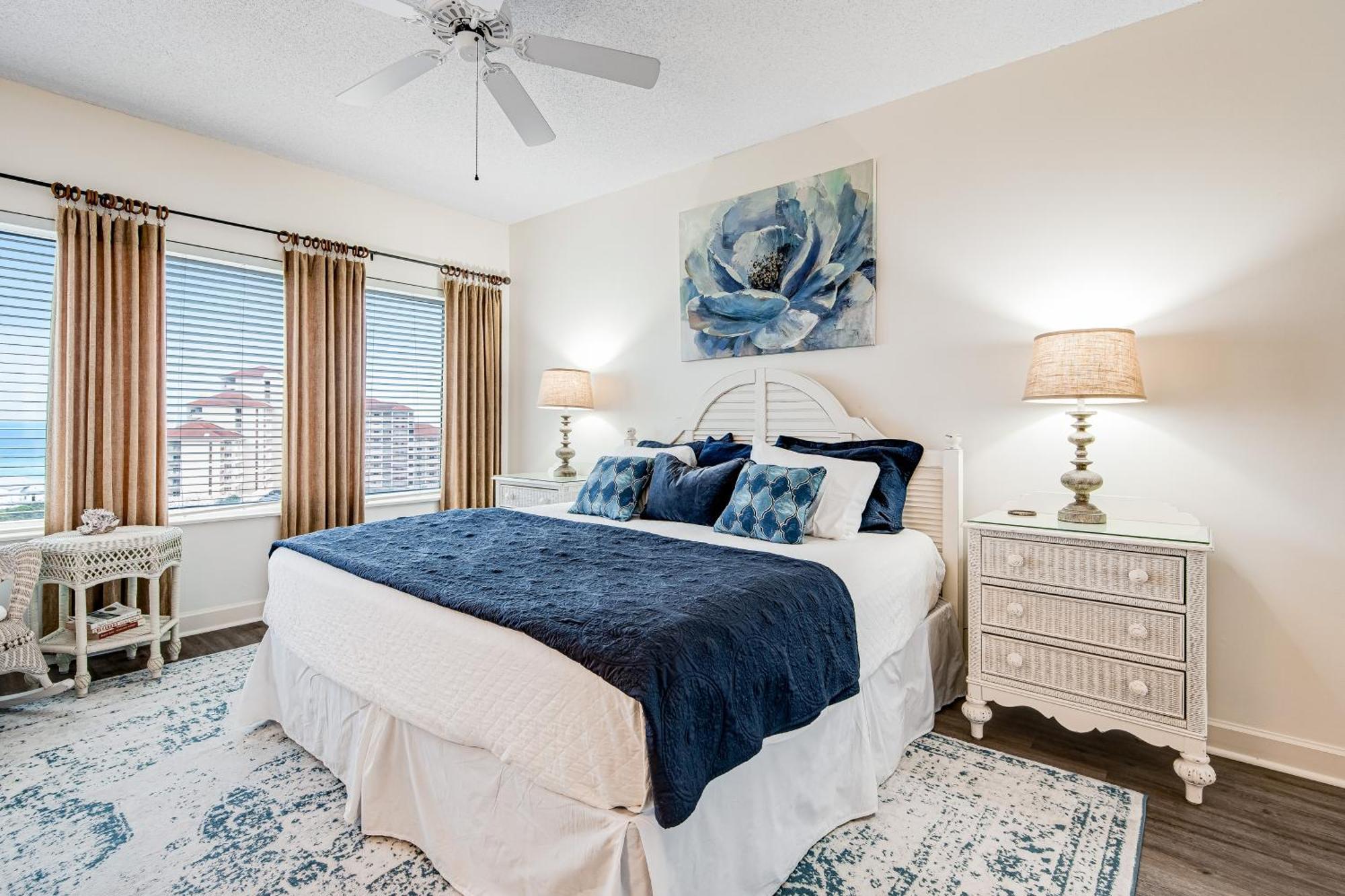 Tops'L Summit VI Destin Room photo